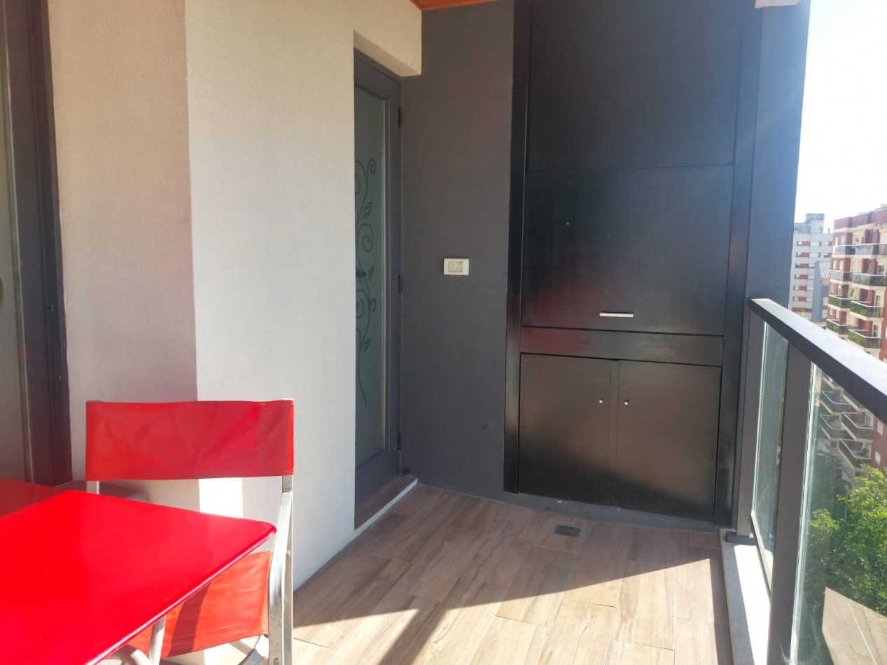Departamento temporario dos ambientes La Perla con balcon al frente