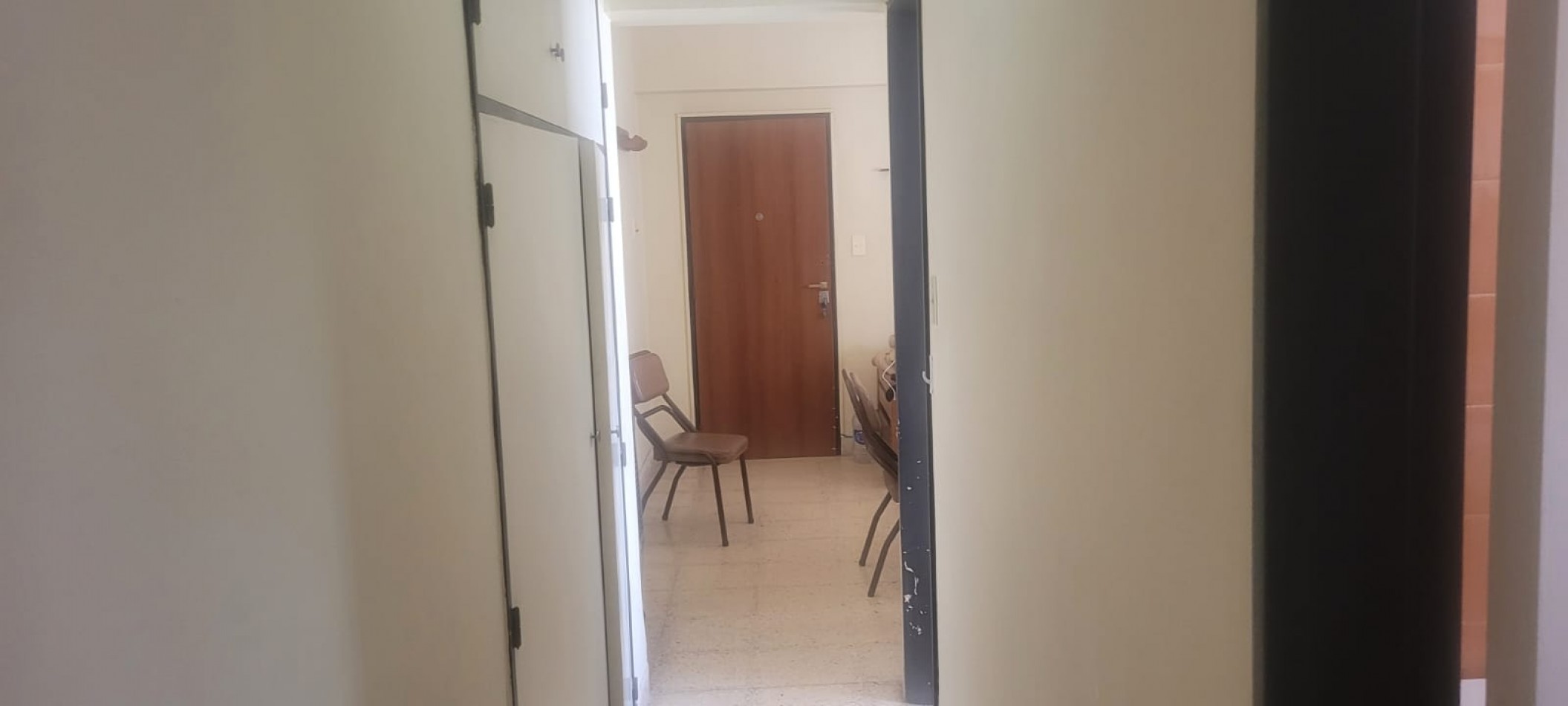Dos ambientes con patio. Alquiler x 9 meses